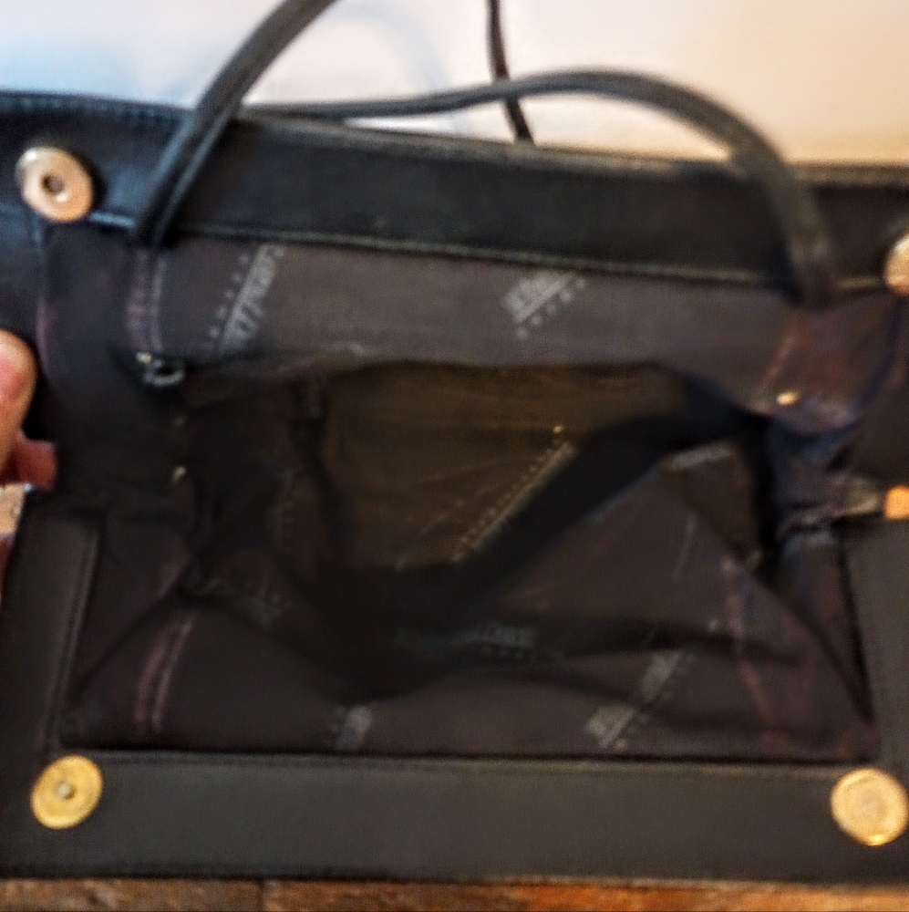Whiting and Davis Metal Mesh Frame Purse - Picture 5 of 5